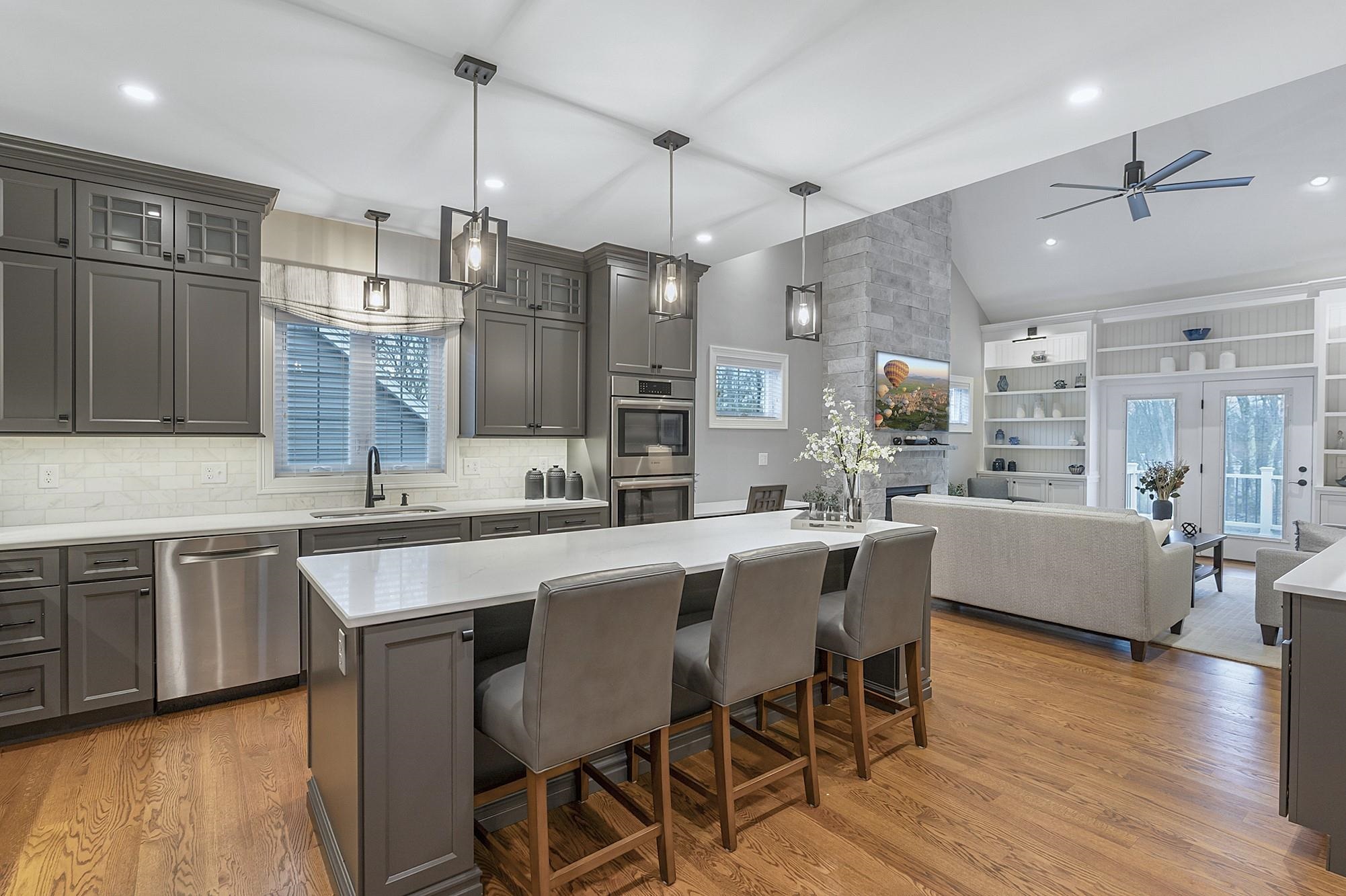 11 Midtrail Crossing Windham, NH 03087 - Photo 8 of 47