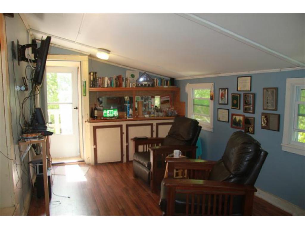 966 Main Street Bennington, VT 05201 - Photo 23 of 36