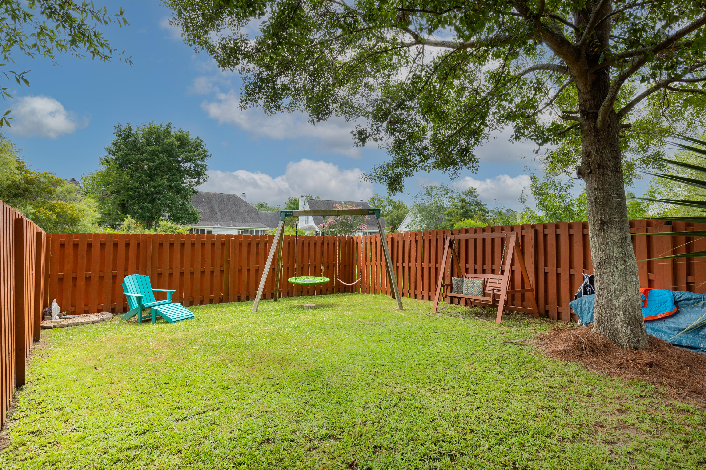 3045 Queensgate Way Mount Pleasant, SC 29466 - Photo 14 of 21 Private Oasis