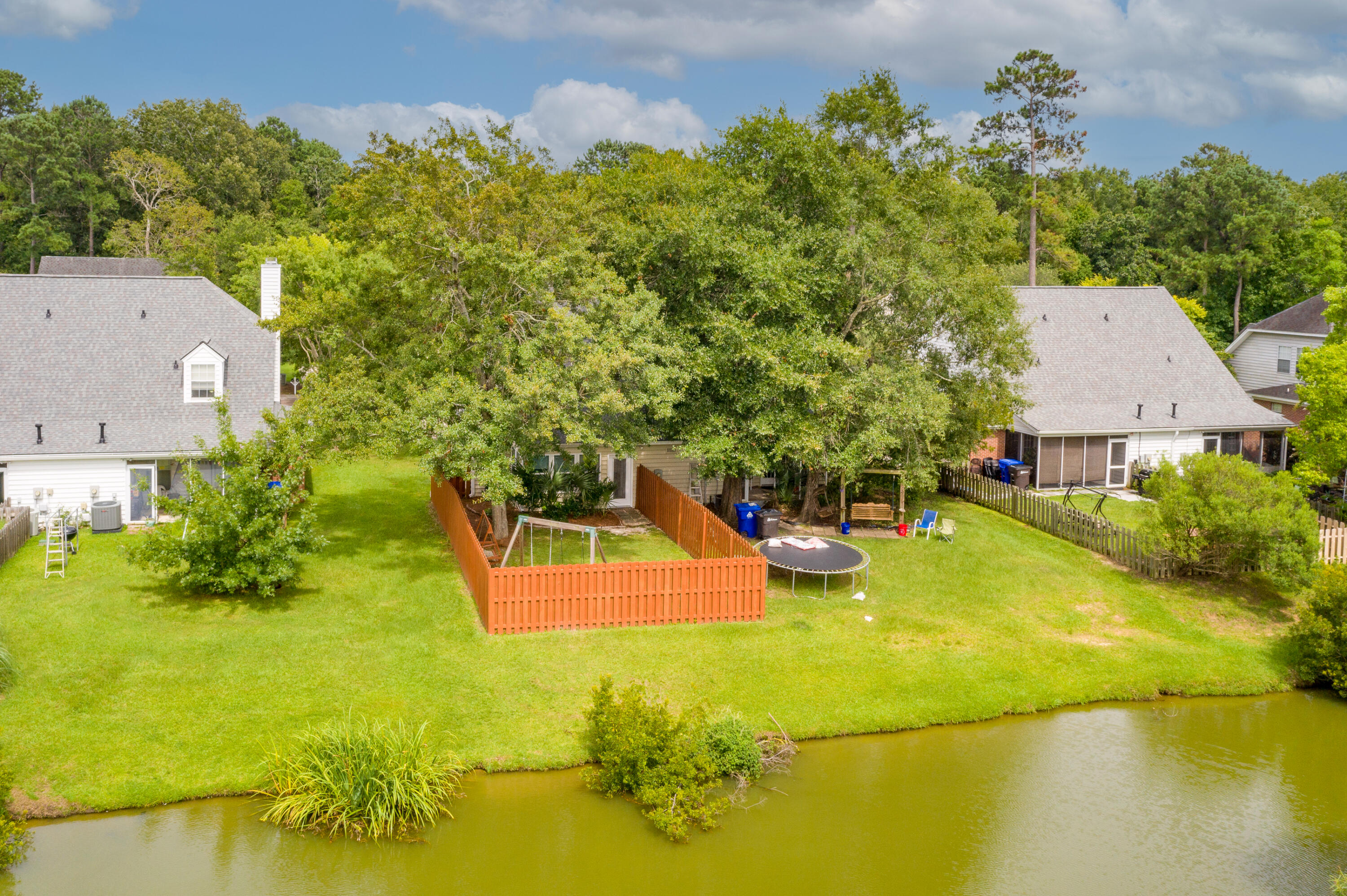 3045 Queensgate Way Mount Pleasant, SC 29466 - Photo 15 of 21 Private Oasis