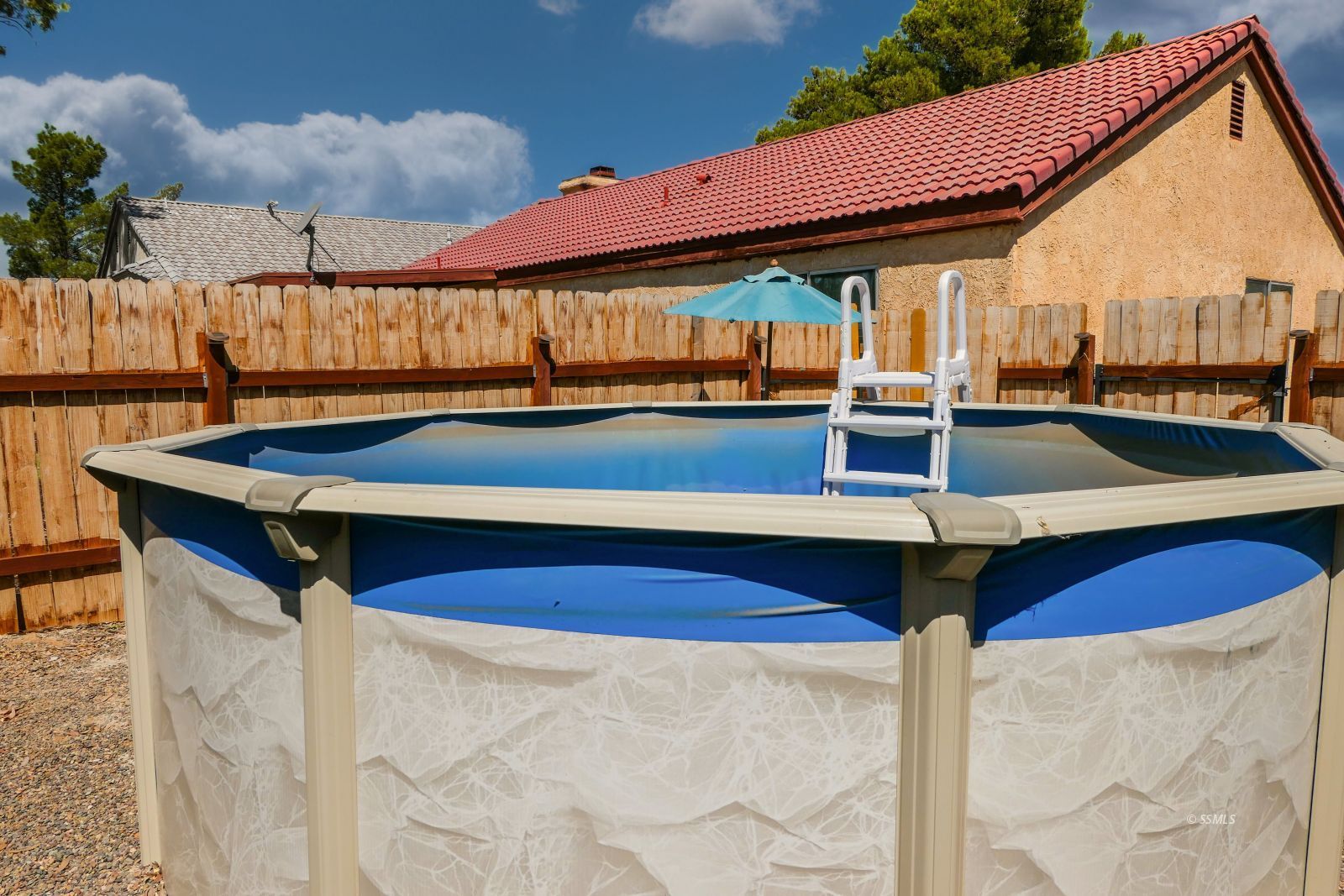 421 Veada Avenue Ridgecrest, CA 93555 - Photo 40 of 43