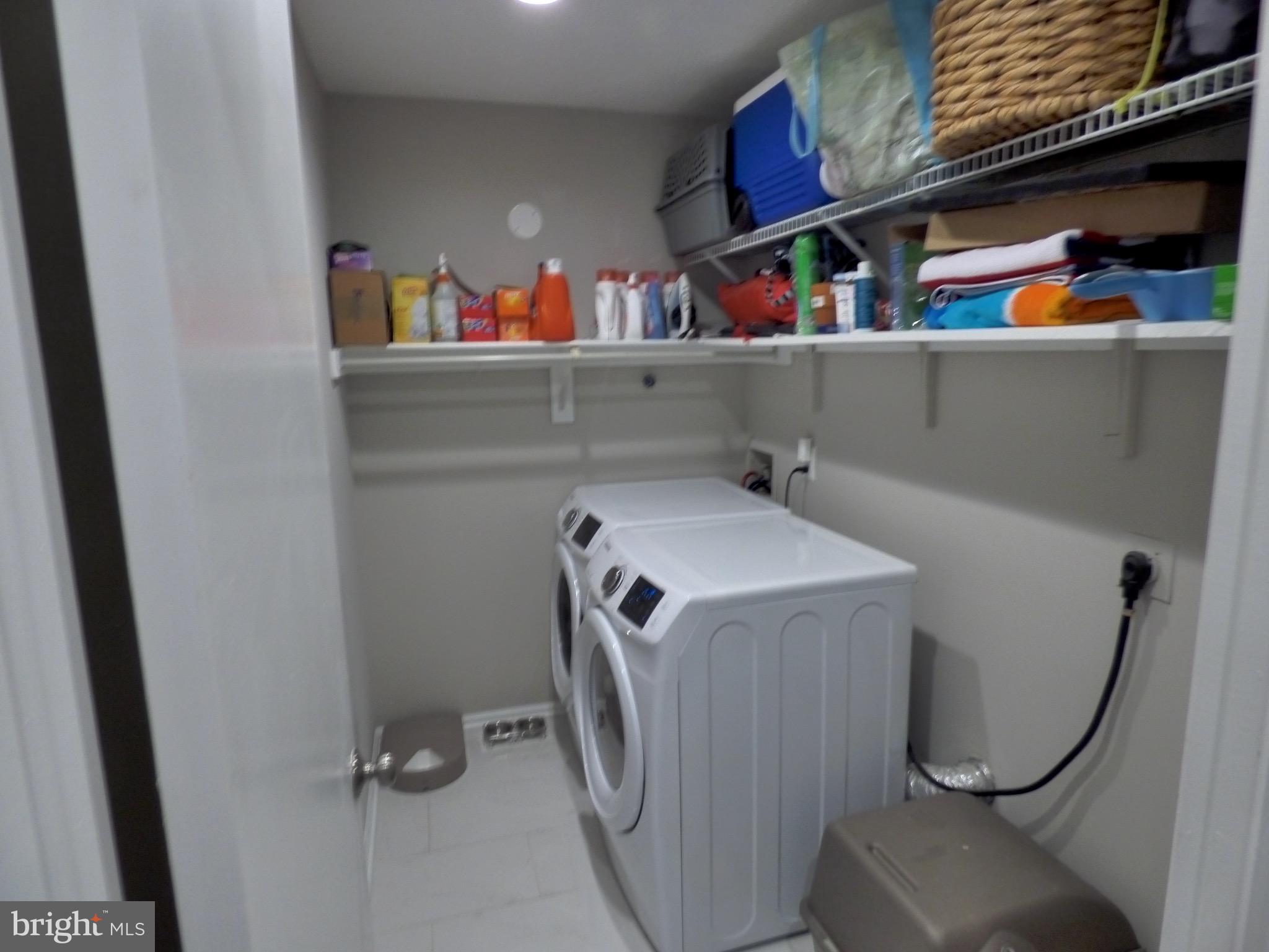 2326 Hunter's Run Drive Reston, VA 20191 - Photo 17 of 29