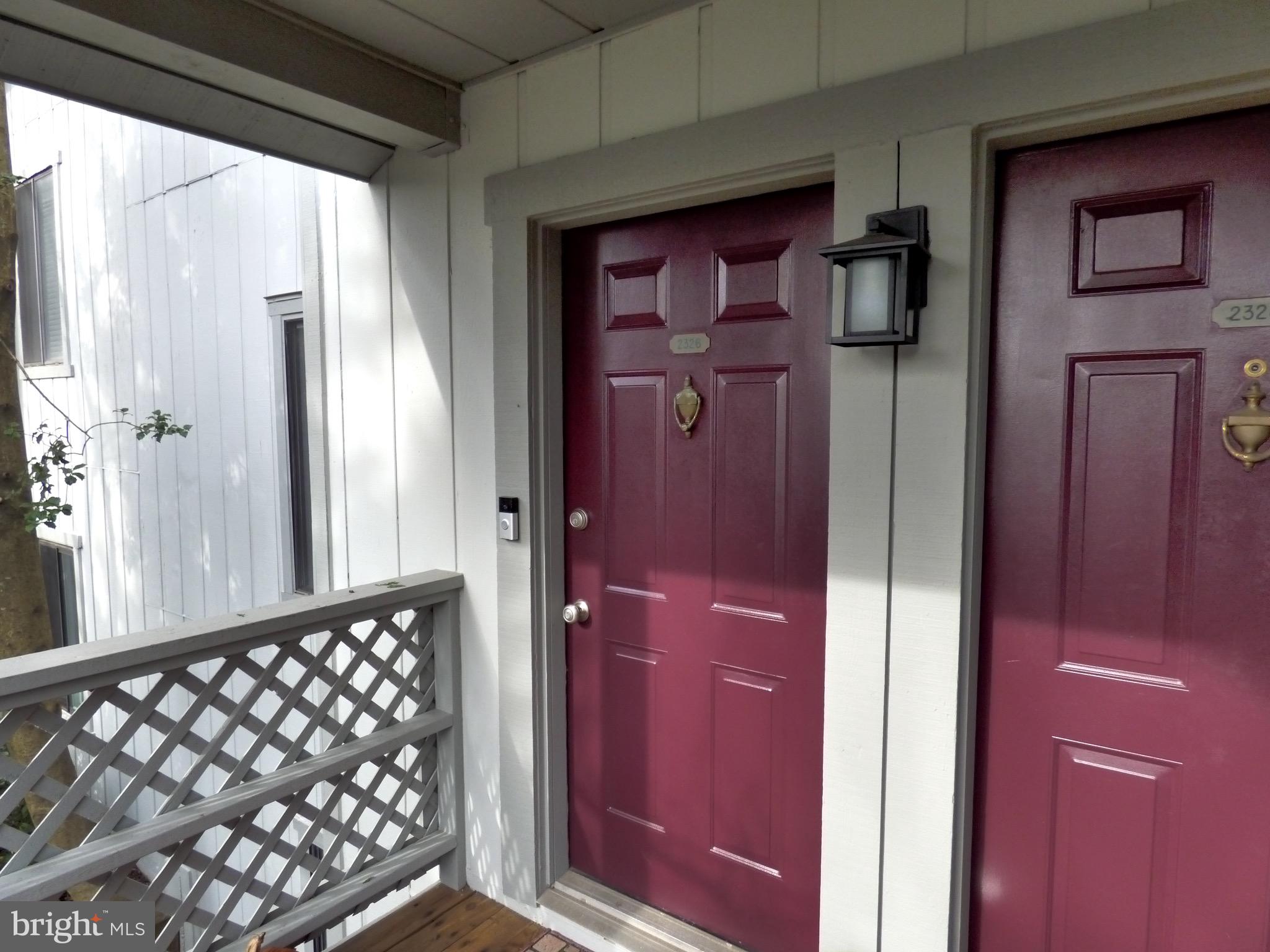 2326 Hunter's Run Drive Reston, VA 20191 - Photo 3 of 29