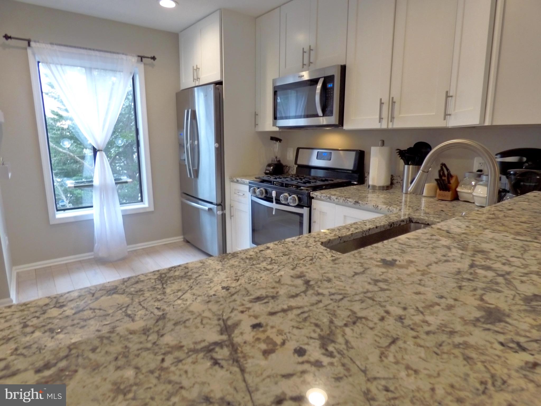 2326 Hunter's Run Drive Reston, VA 20191 - Photo 9 of 29