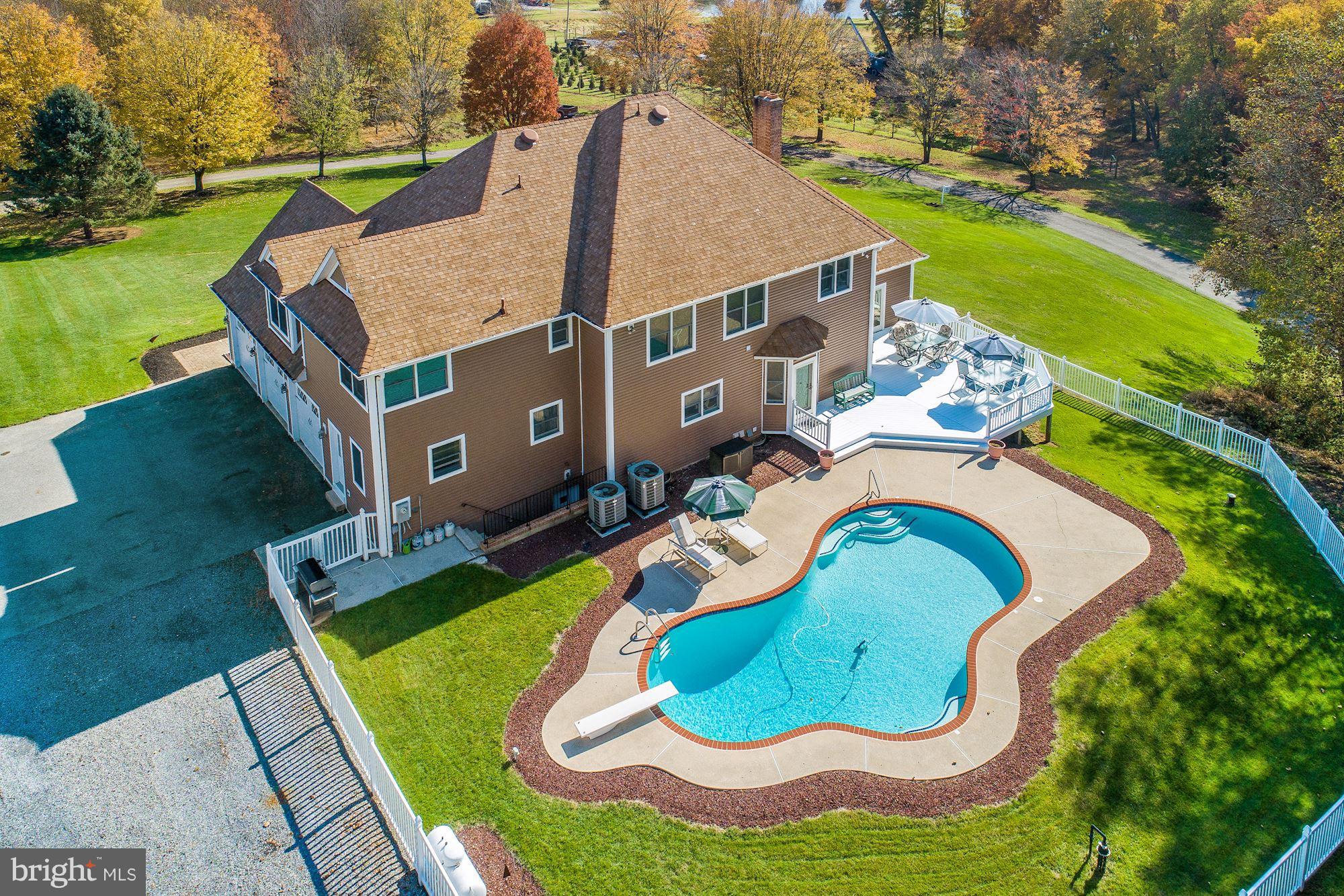 1221 Emmaus Road Woodbine, MD 21797 - Photo 5 of 56 Gallery Image 5