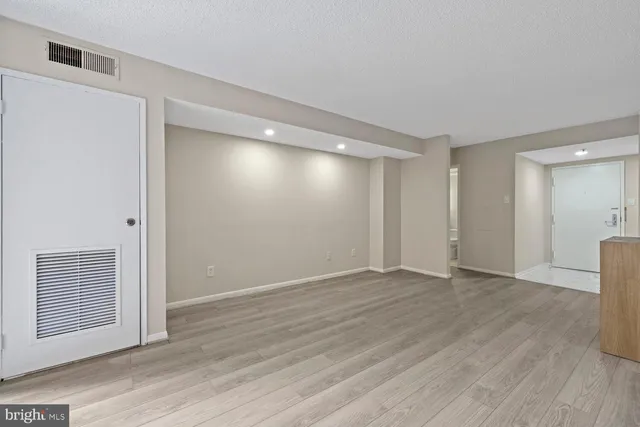 $265,900 | 7401 Westlake Terrace, Unit 1210, Bethesda, MD 20817