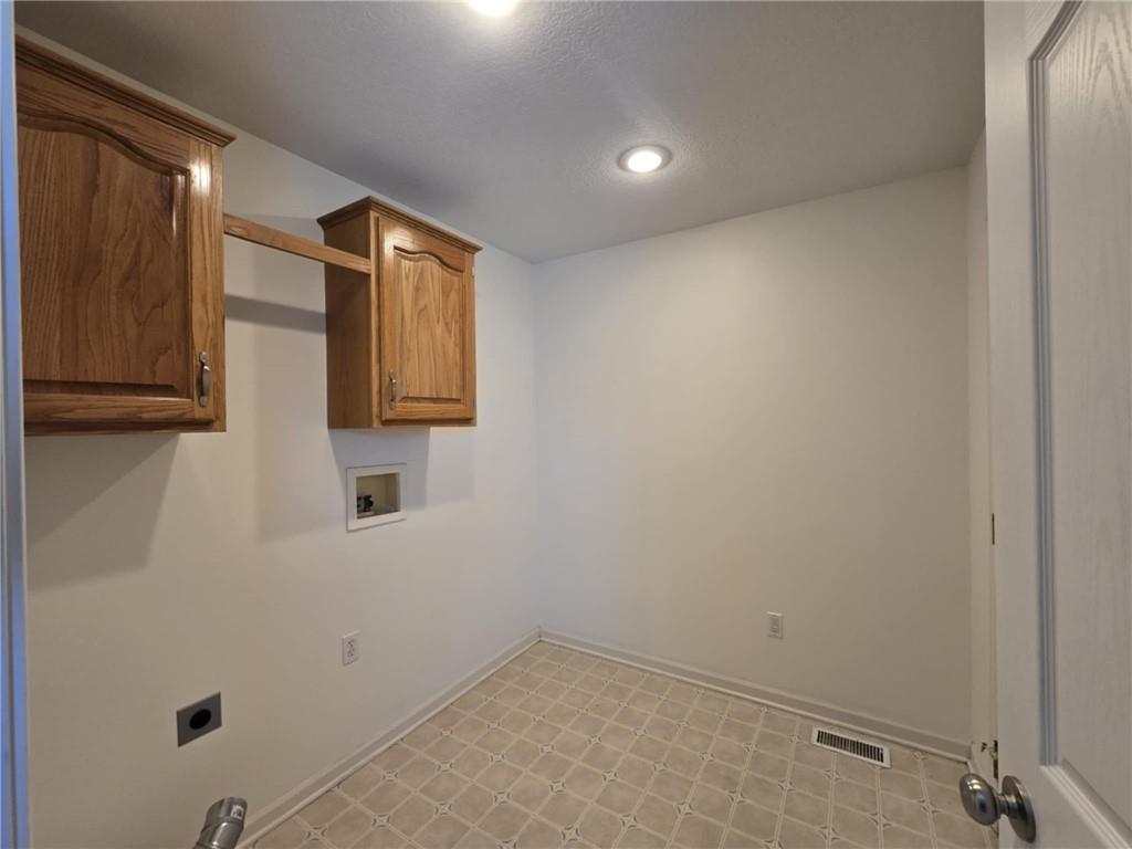 200 Allison Lane Clinton, MO 64735 - Photo 13 of 17