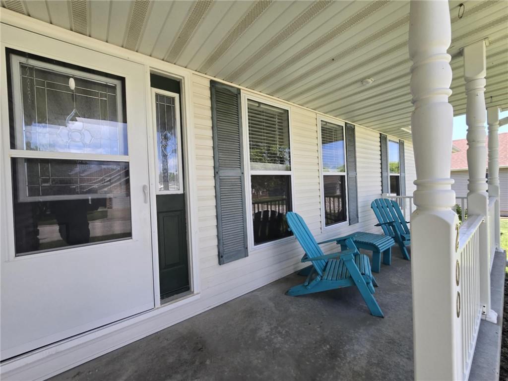 200 Allison Lane Clinton, MO 64735 - Photo 4 of 17