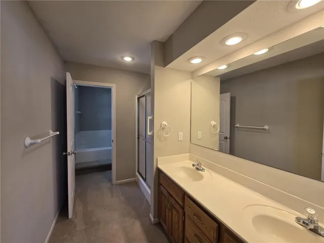 $303,000 | 200 Allison Lane, Clinton, MO 64735