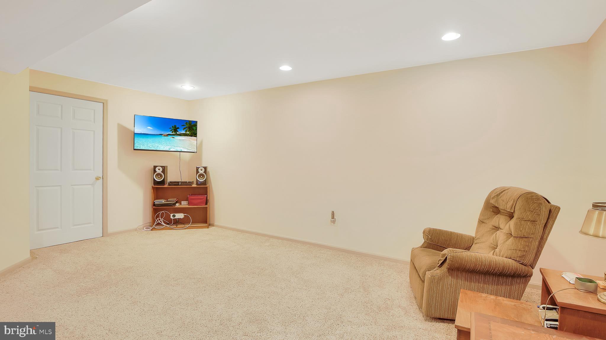 1526 Fenway Road Crofton, MD 21114 - Photo 34 of 44 Gallery Image 34