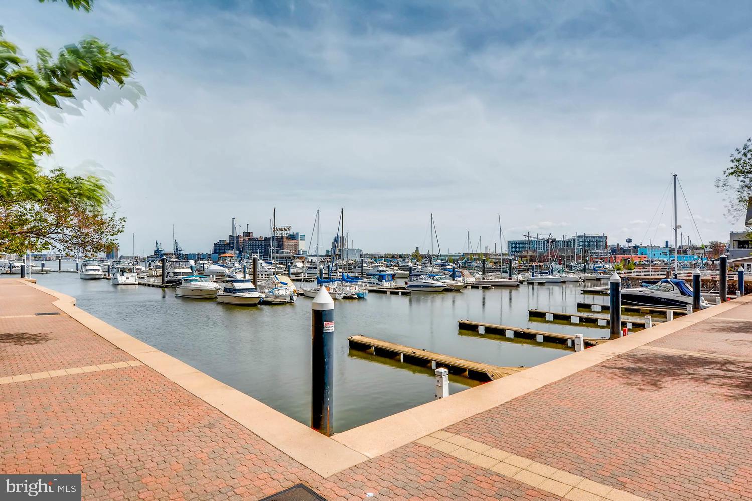 100 Harborview Drive, Unit 612 Baltimore, MD 21230 - Photo 39 of 41 Promenade/Marina