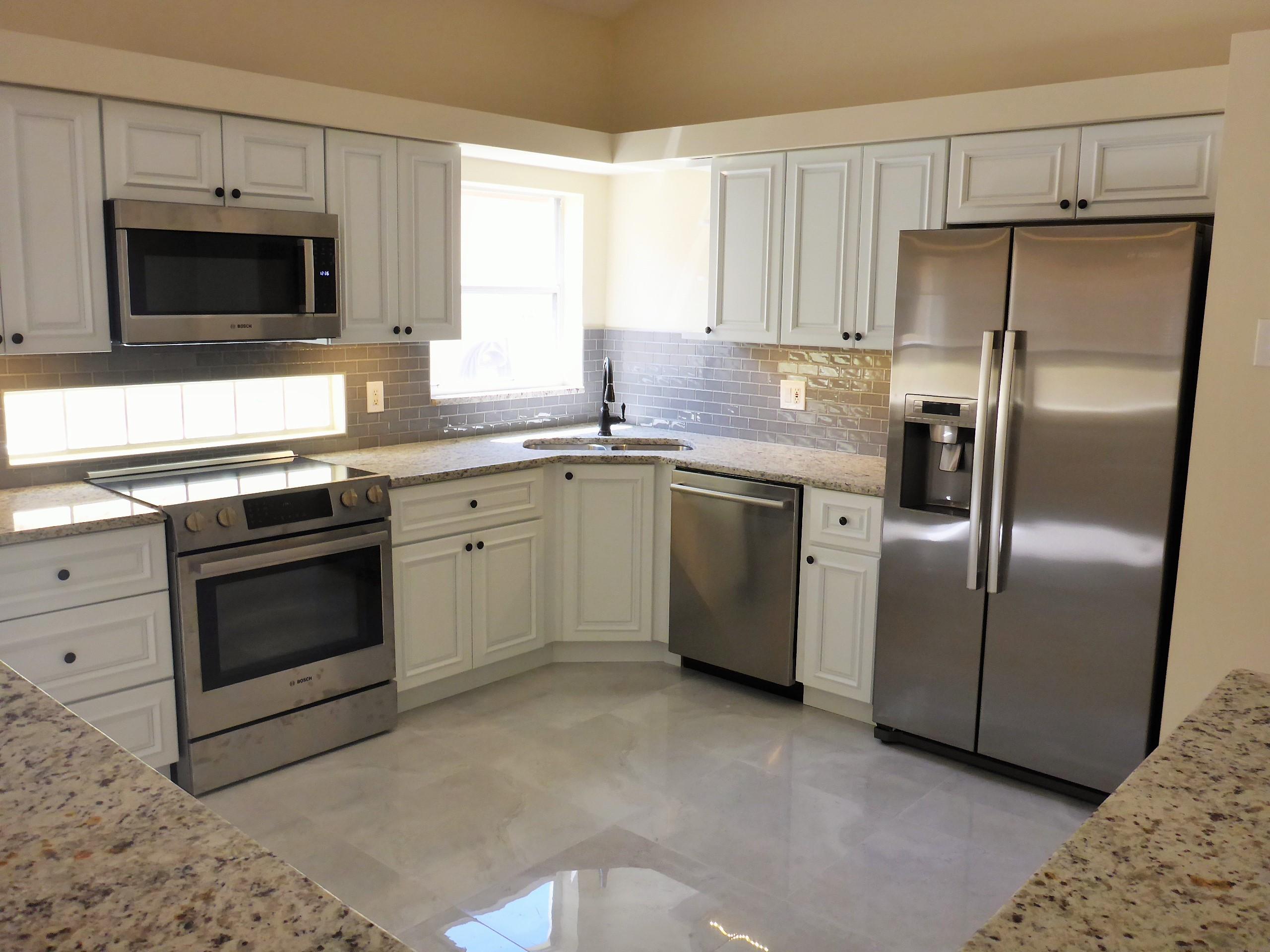 5211 Edenwood Road Riviera Beach, FL 33418 - Photo 17 of 59 P1020125