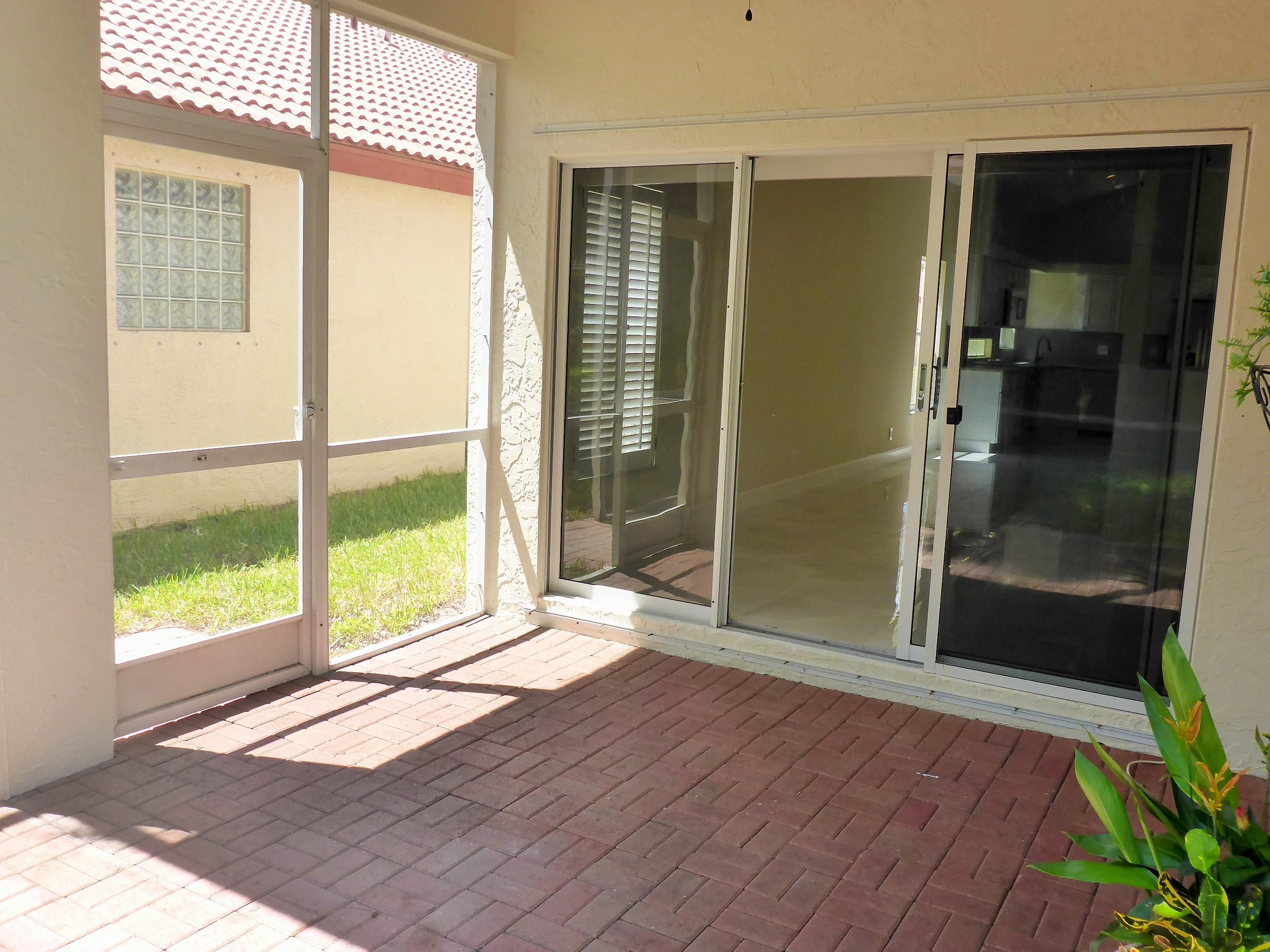 5211 Edenwood Road Riviera Beach, FL 33418 - Photo 41 of 59 P1020151
