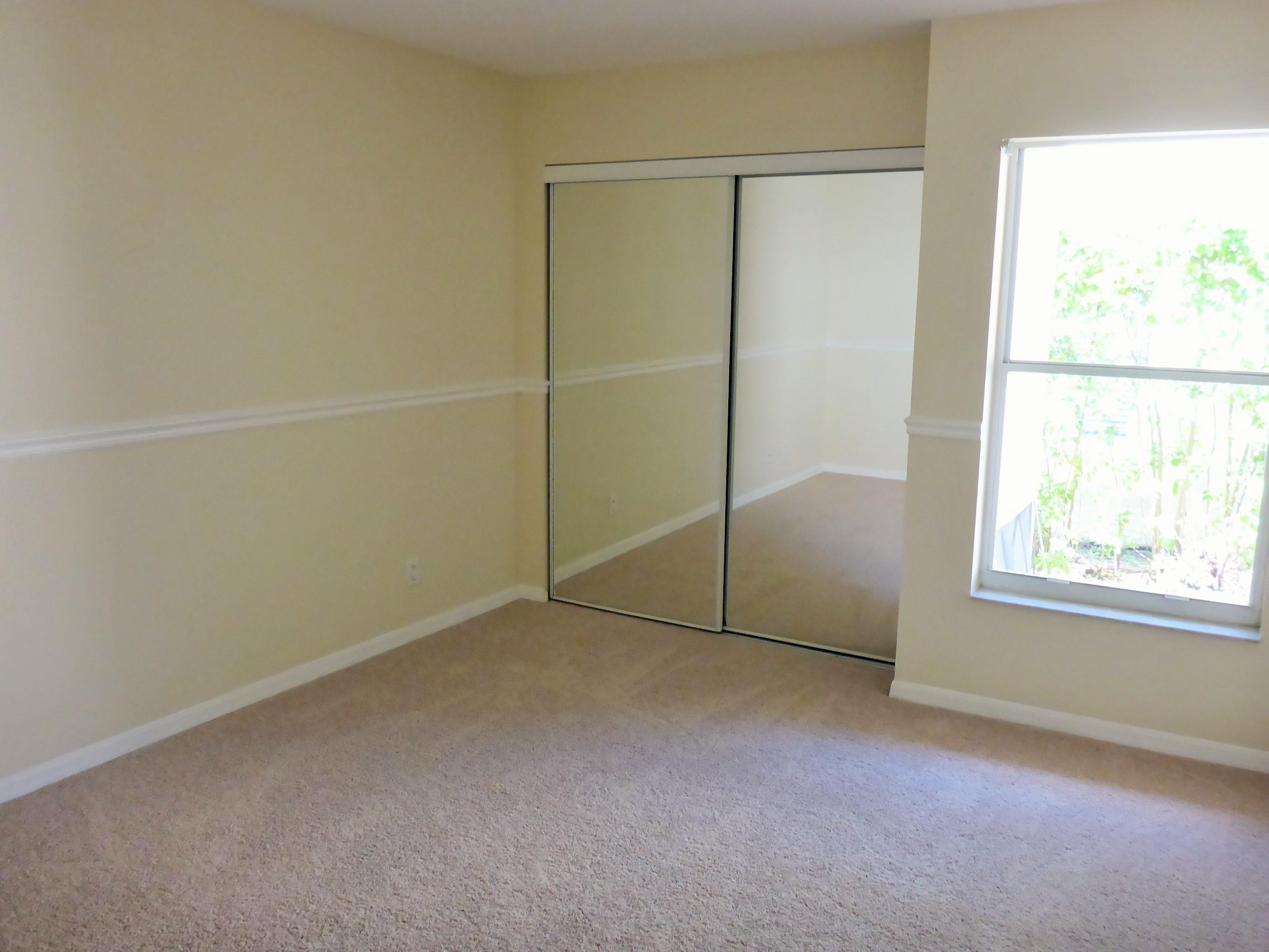 5211 Edenwood Road Riviera Beach, FL 33418 - Photo 49 of 59 P1020159