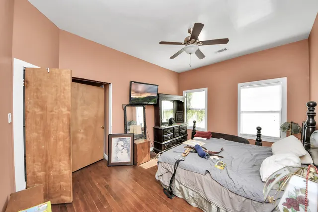 $420,000 | 3012 Garrow Street, Houston, TX 77003