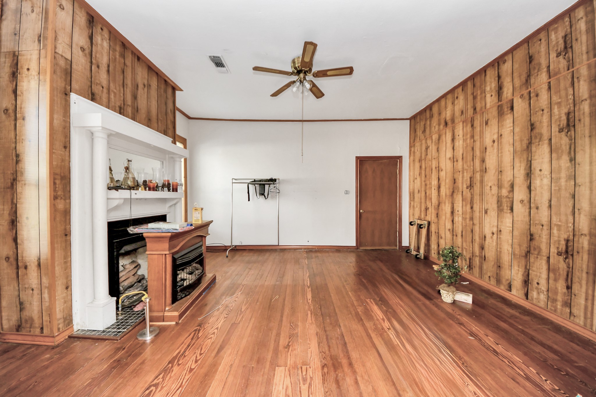 3012 Garrow Street Houston, TX 77003 - Photo 8 of 31