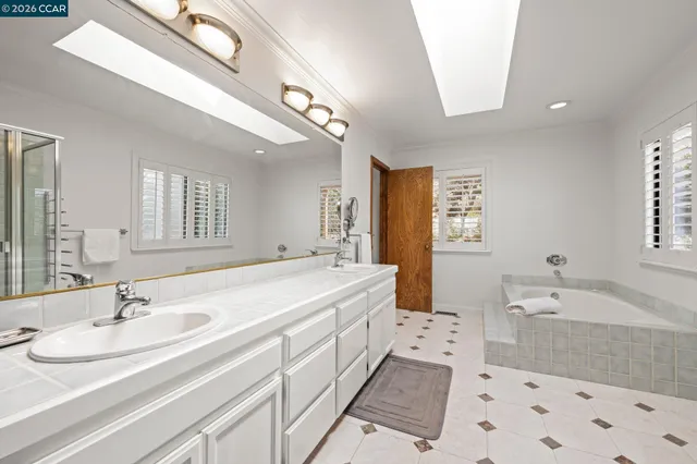 $1,299,000 | 20 Elton Court, Pleasant Hill, CA 94523