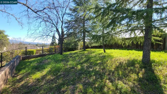 $1,299,000 | 20 Elton Court, Pleasant Hill, CA 94523