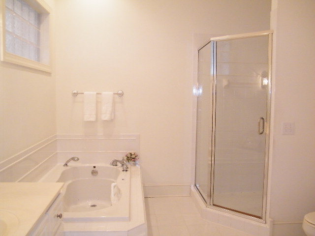 40 Juniper Loop Aiken, SC 29803 - Photo 23 of 39 Master Bathroom