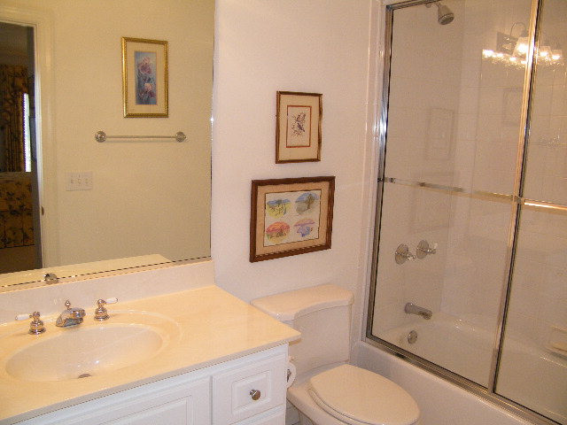40 Juniper Loop Aiken, SC 29803 - Photo 25 of 39 Bathroom 2
