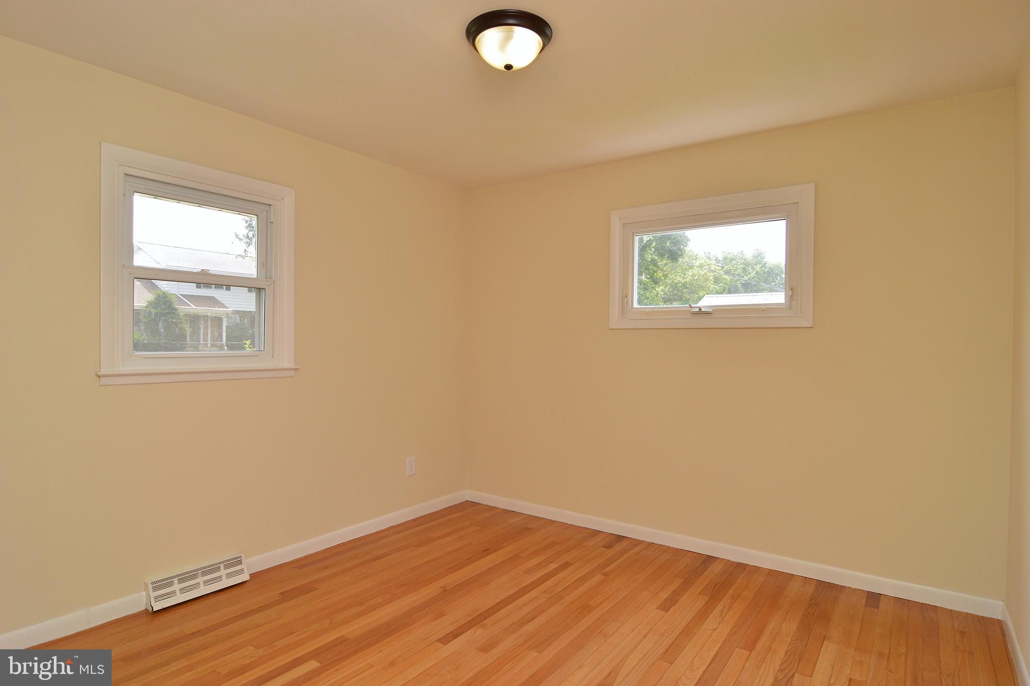 316 South Miller Street Reading, PA 19607 - Photo 16 of 35