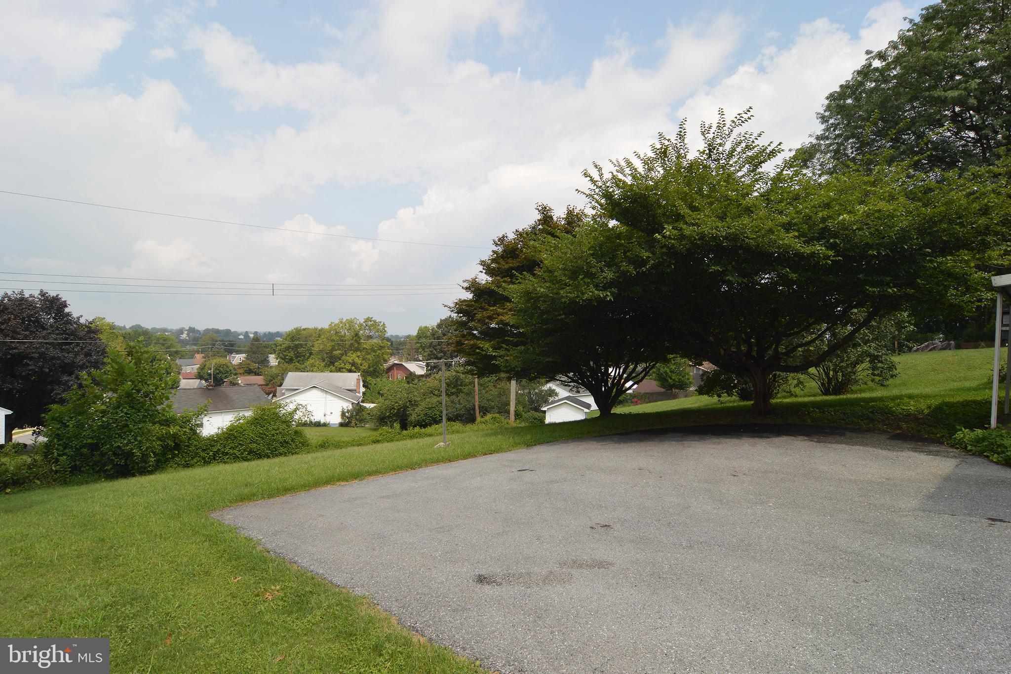 316 South Miller Street Reading, PA 19607 - Photo 31 of 35