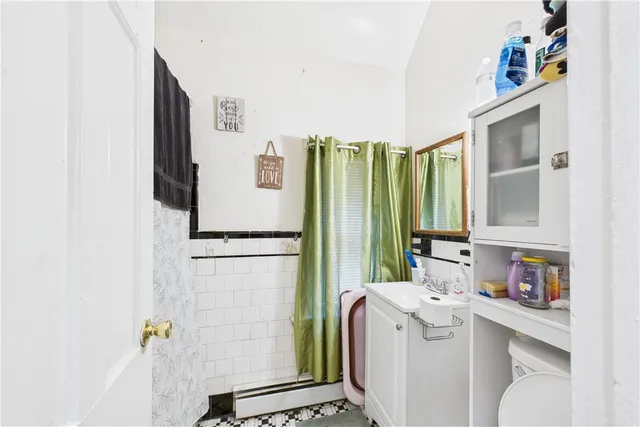 $575,000 | 33 Adelaide Avenue, Providence, RI 02907