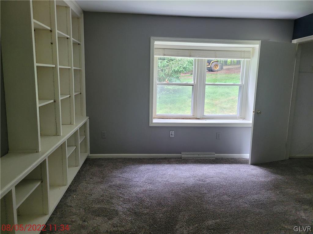 1638 Highpoint Road Coopersburg, PA 18036 - Photo 11 of 18 Gallery Image 11