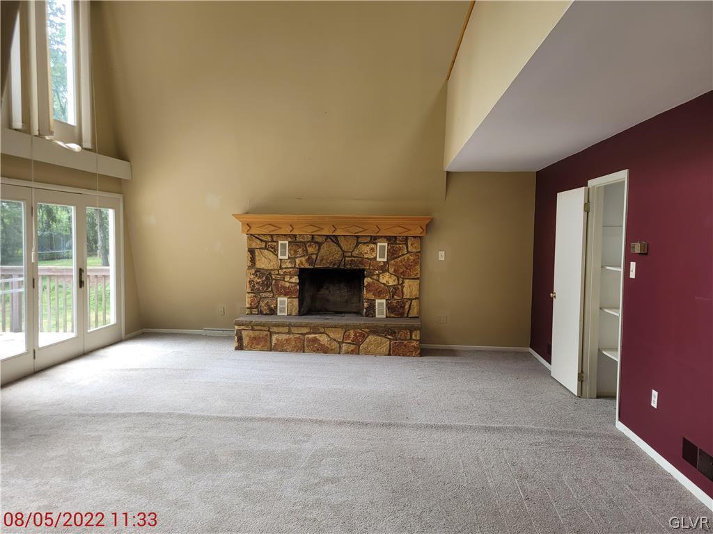 1638 Highpoint Road Coopersburg, PA 18036 - Photo 4 of 18 Gallery Image 4
