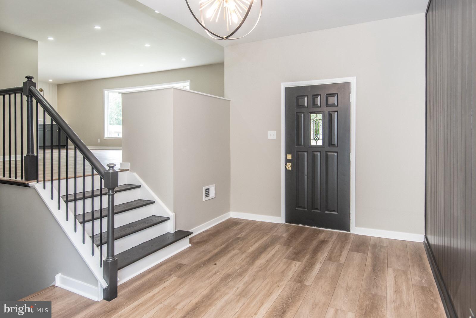 183 Canterbury Road Mount Laurel, NJ 08054 - Photo 10 of 122