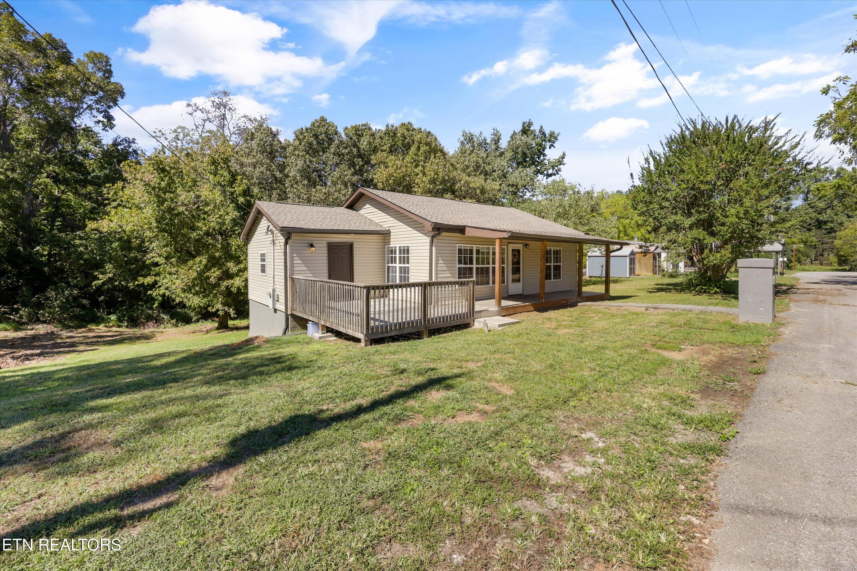 109 Cedar Ridge Road Knoxville, TN 37924 - Photo 3 of 26 Front