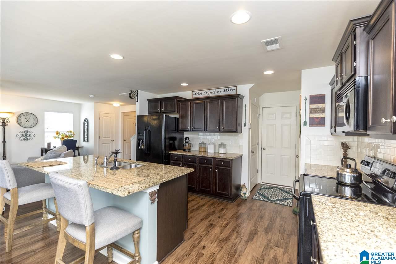 390 Reed Way Kimberly, AL 35091 - Photo 13 of 41