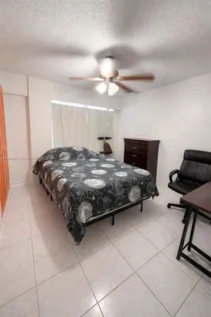 $2,650 | 16508 Northeast 26th Avenue, Unit 303, North Miami Beach, FL 33160