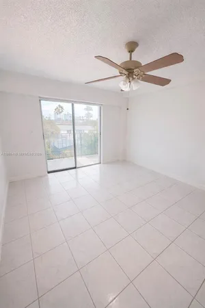 $2,650 | 16508 Northeast 26th Avenue, Unit 303, North Miami Beach, FL 33160