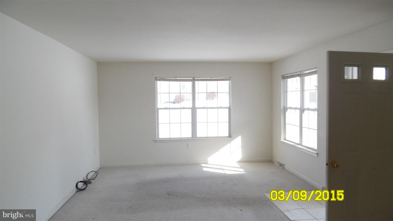 7208 Seneca Ridge Drive York, PA 17403 - Photo 2 of 13 Gallery Image 2