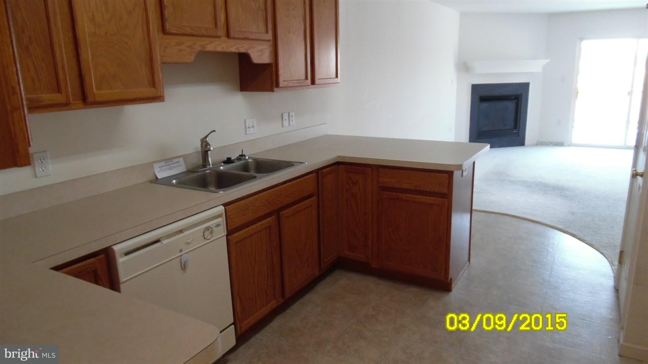 7208 Seneca Ridge Drive York, PA 17403 - Photo 5 of 13 Gallery Image 5