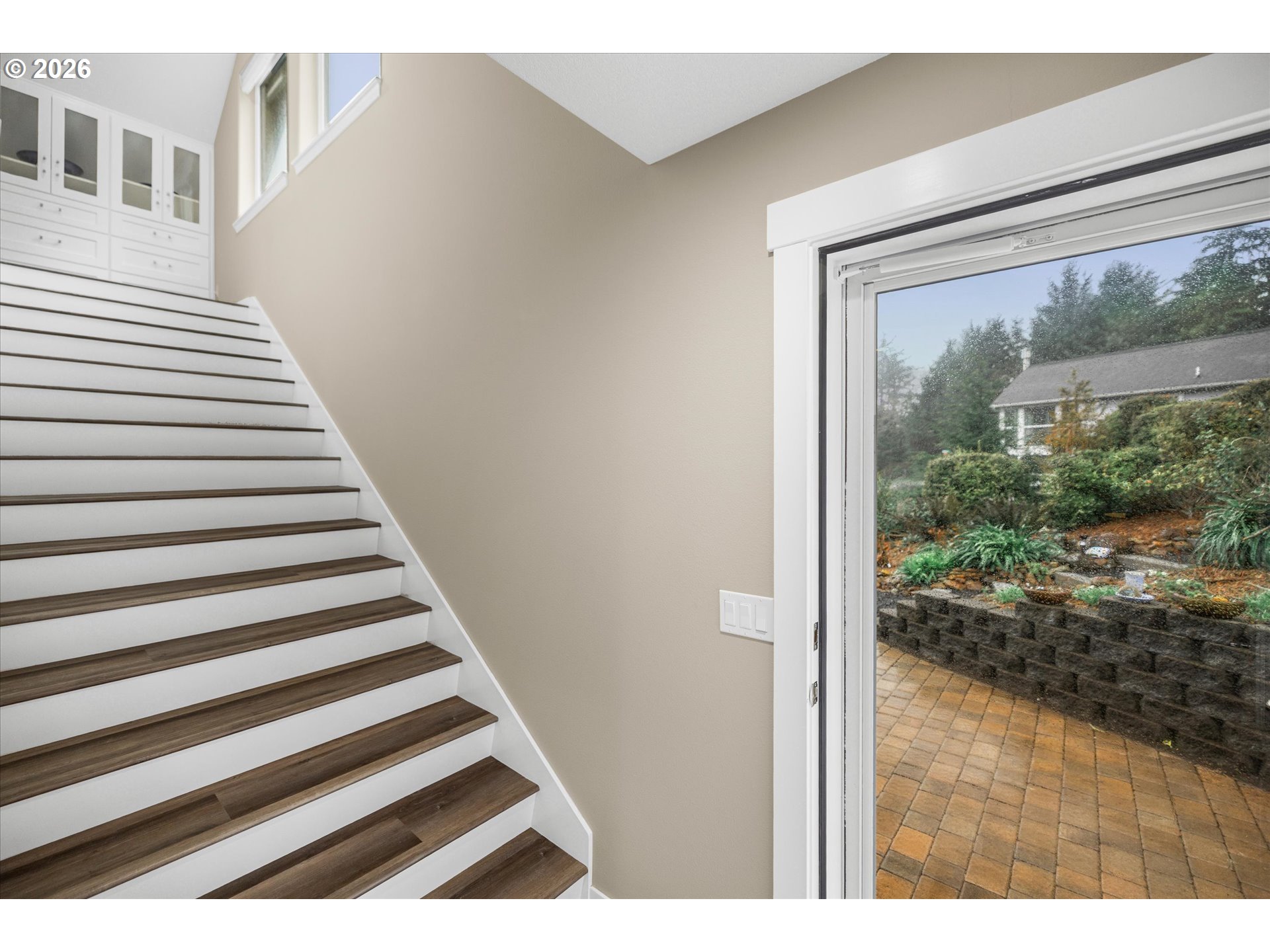 161 Combs Circle Yachats, OR 97498 - Photo 33 of 48 a view of a front door