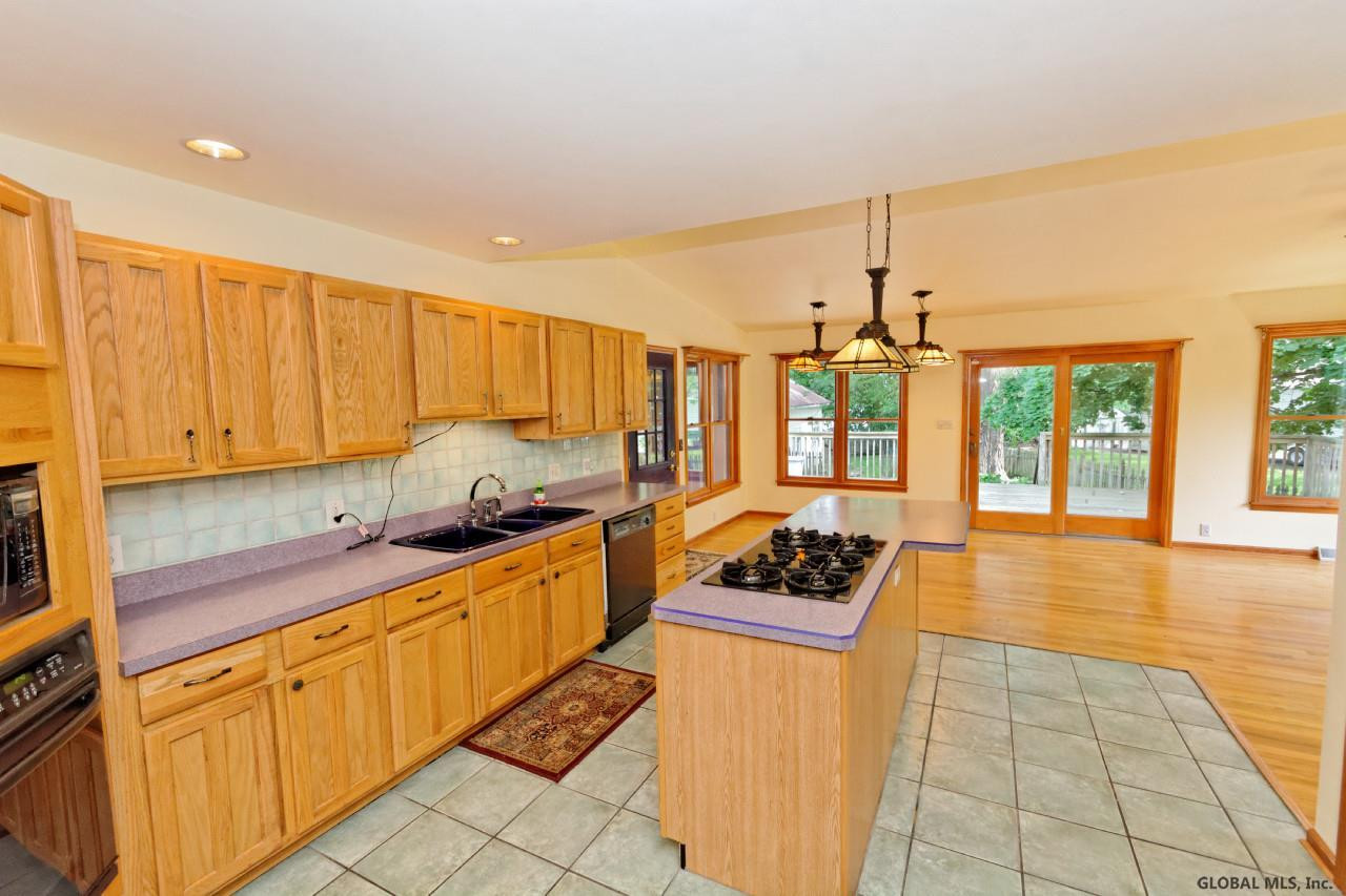 1105 Loudon Road Colonie, NY 12047 - Photo 10 of 25 Photo 10
