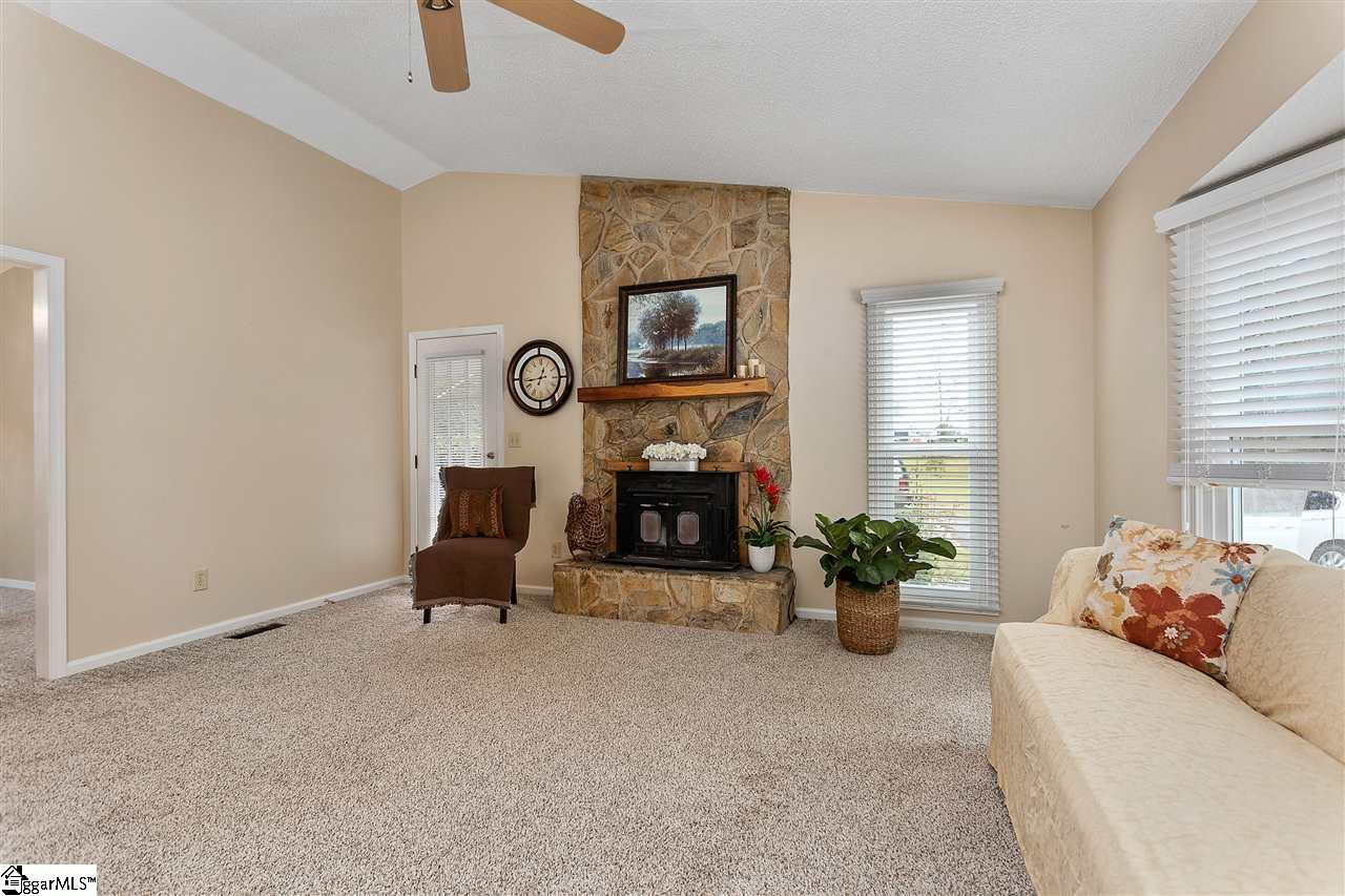 265 State Rd S-42-4280 Campobello, SC 29322 - Photo 13 of 35