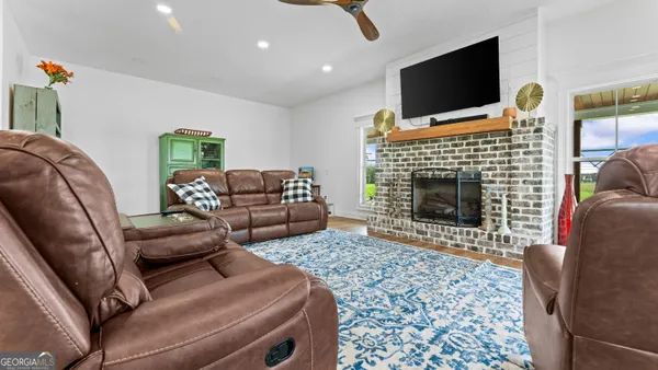 $2,750,000 | 485 Beaver Kreek Road, Douglas, GA 31533