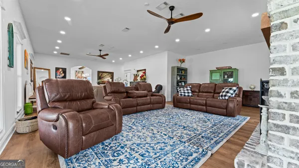 $2,750,000 | 485 Beaver Kreek Road, Douglas, GA 31533