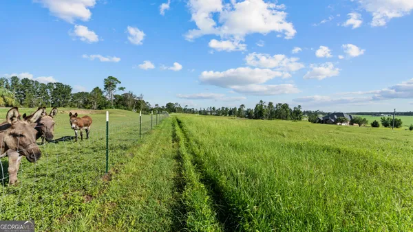 $2,750,000 | 485 Beaver Kreek Road, Douglas, GA 31533