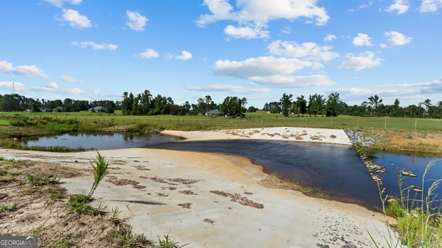 $2,750,000 | 485 Beaver Kreek Road, Douglas, GA 31533