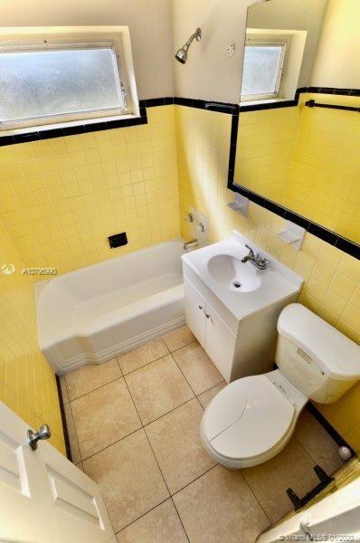 18 Miami Gardens Road West Park, FL 33023 - Photo 22 of 65