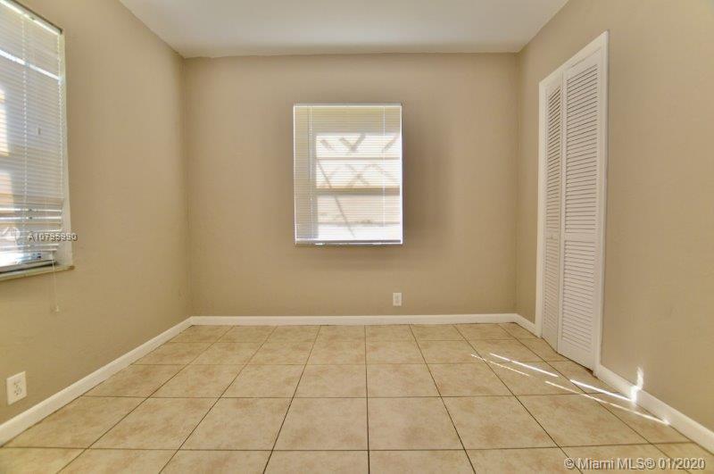 18 Miami Gardens Road West Park, FL 33023 - Photo 25 of 65