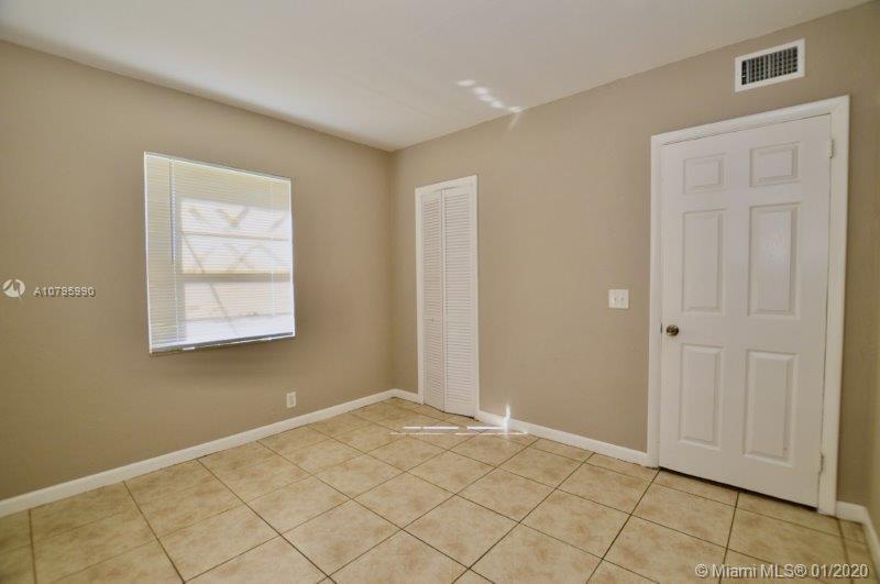 18 Miami Gardens Road West Park, FL 33023 - Photo 26 of 65