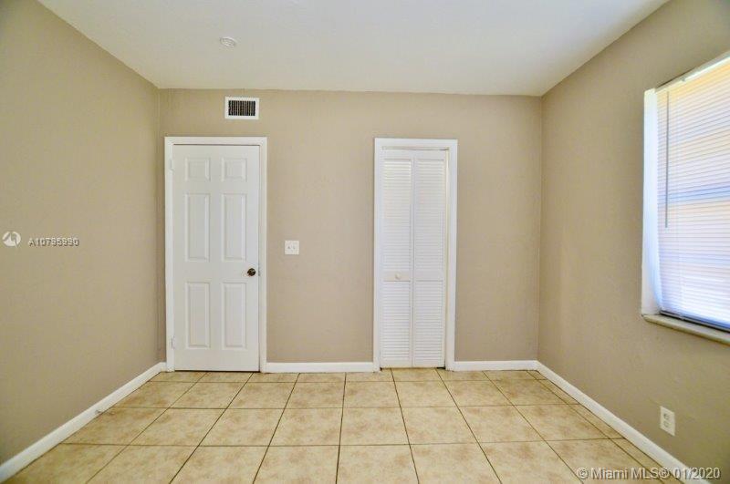 18 Miami Gardens Road West Park, FL 33023 - Photo 34 of 65