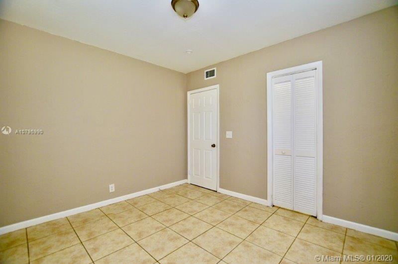 18 Miami Gardens Road West Park, FL 33023 - Photo 35 of 65