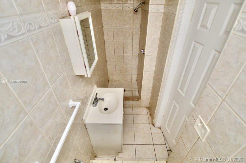 18 Miami Gardens Road West Park, FL 33023 - Photo 63 of 65