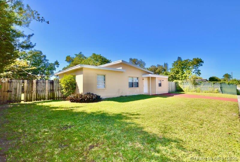18 Miami Gardens Road West Park, FL 33023 - Photo 9 of 65